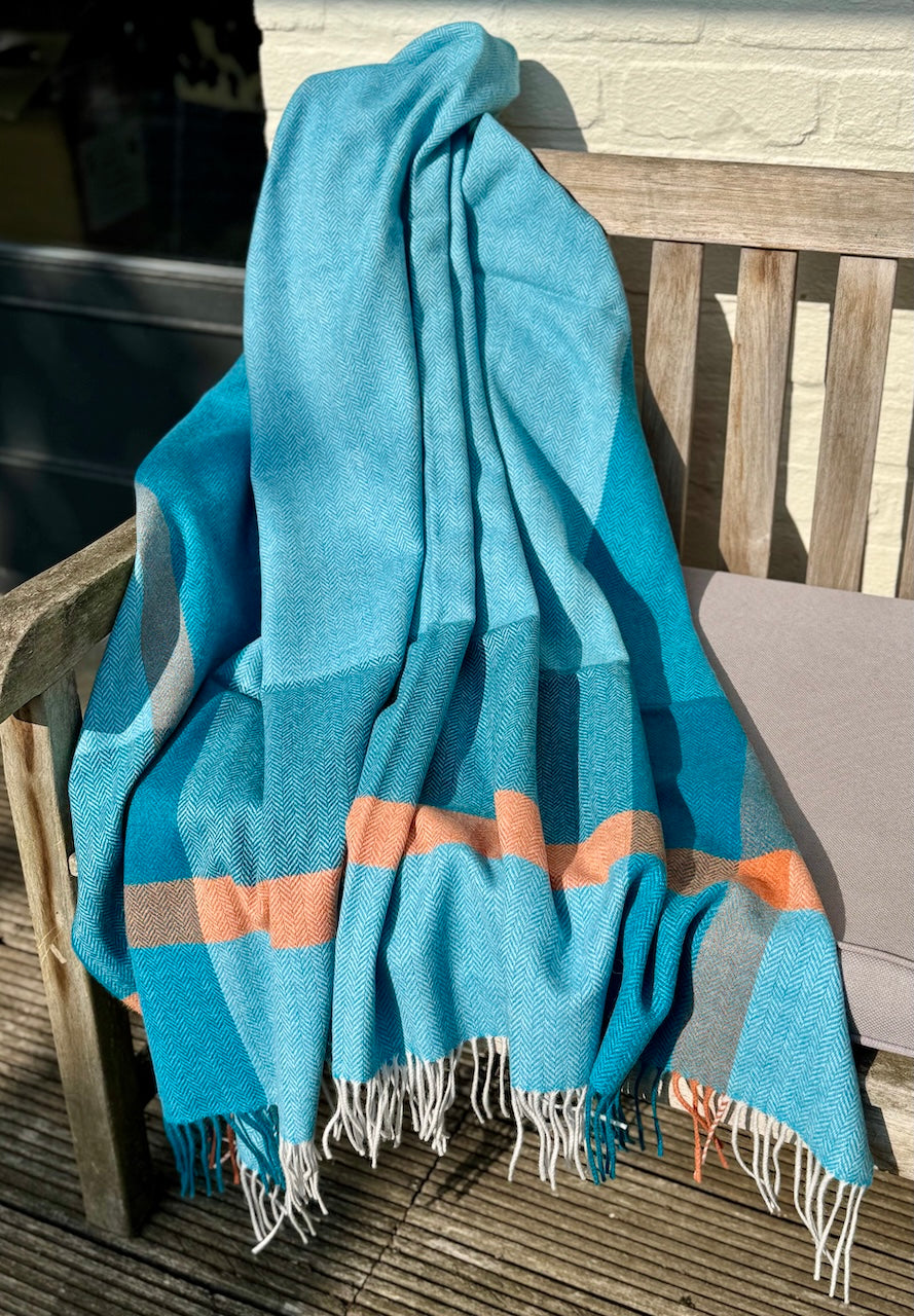 FOXFORD 100% lambswool throw