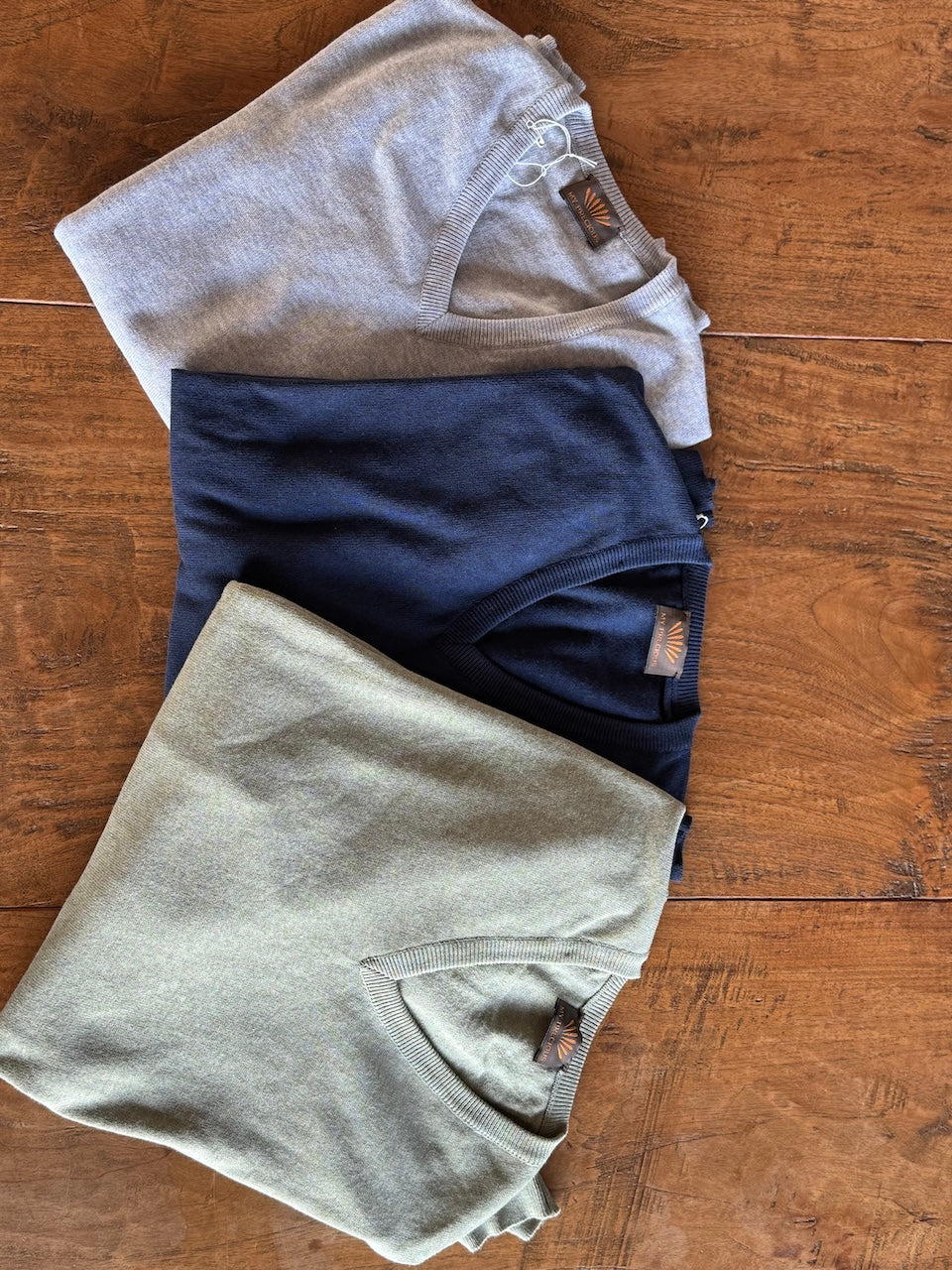 ANDREW 100% cotton men's V neck sweater in sleeves turn back cuffs