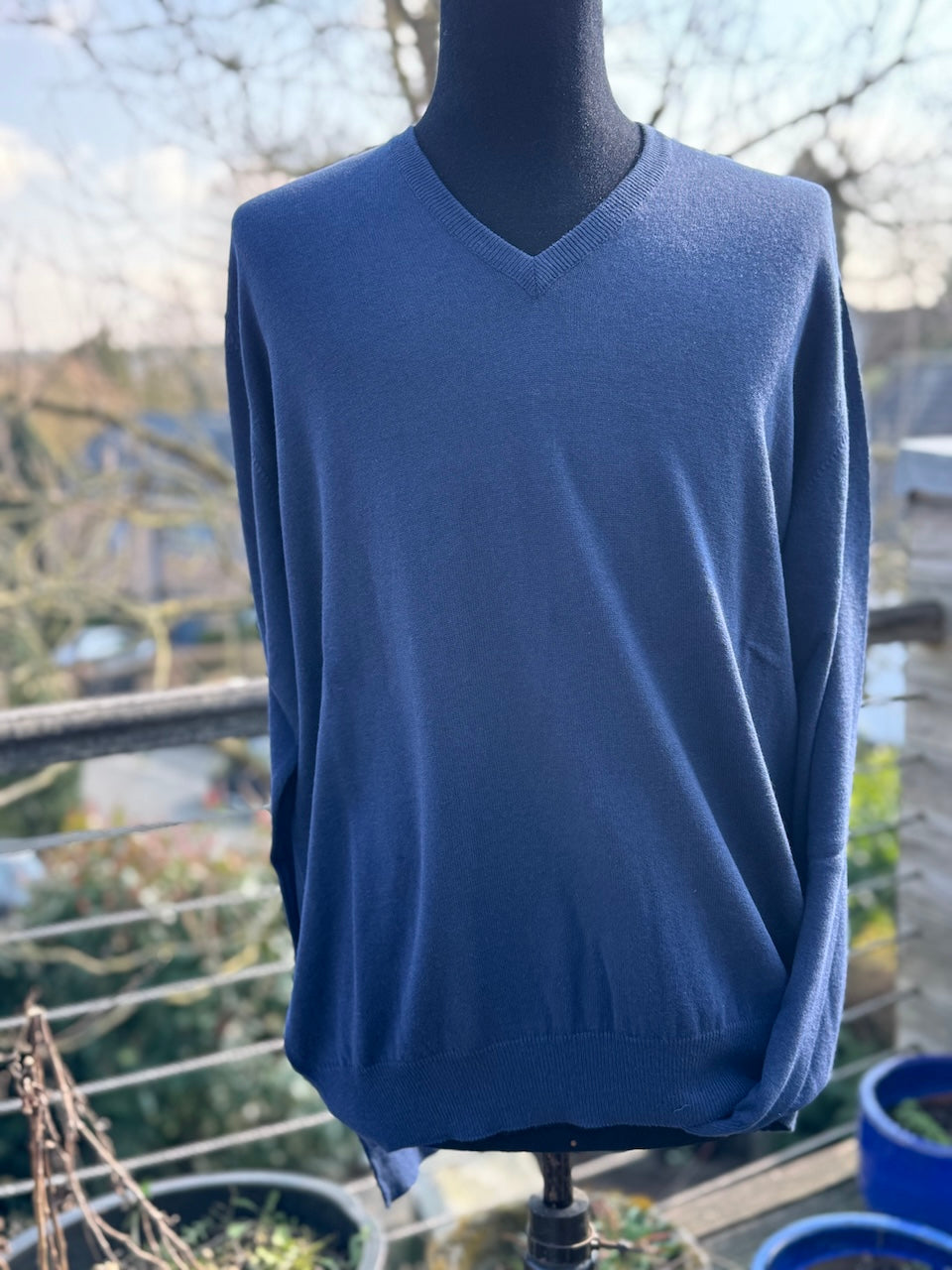 ANDREW 100% cotton men's V neck sweater in sleeves turn back cuffs