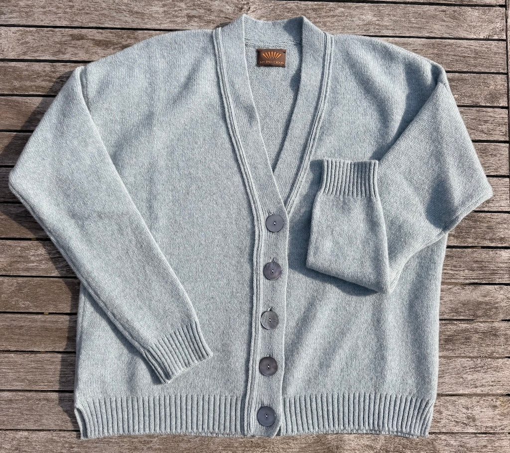ELENA Geelong cardigan with V neck