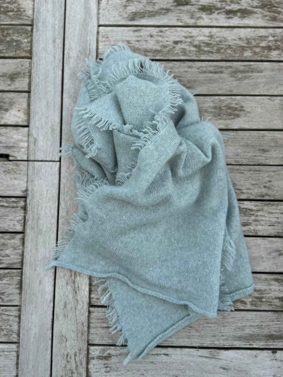 ISABELLE cashmere scarf