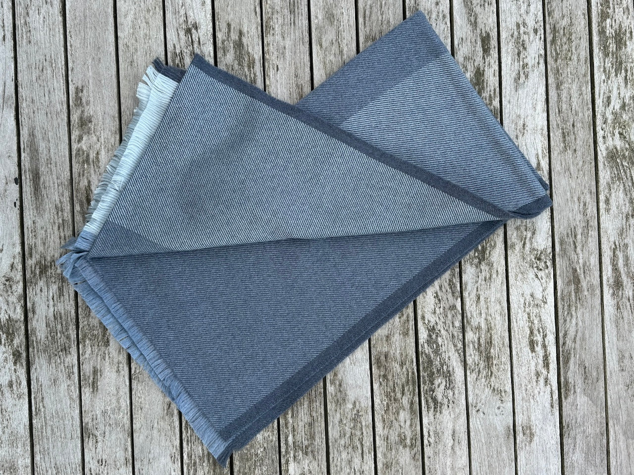 FOXFORD extra fine merino scarf